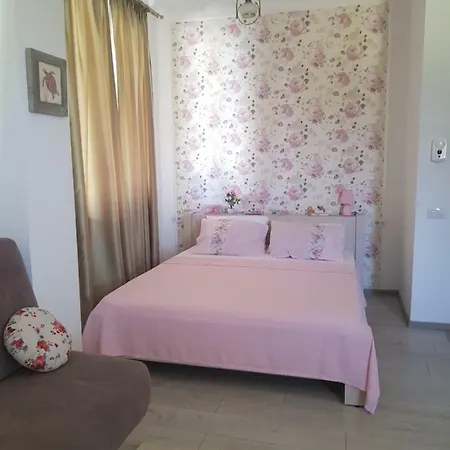 Garsoniera Mamaia Nord * Năvodari